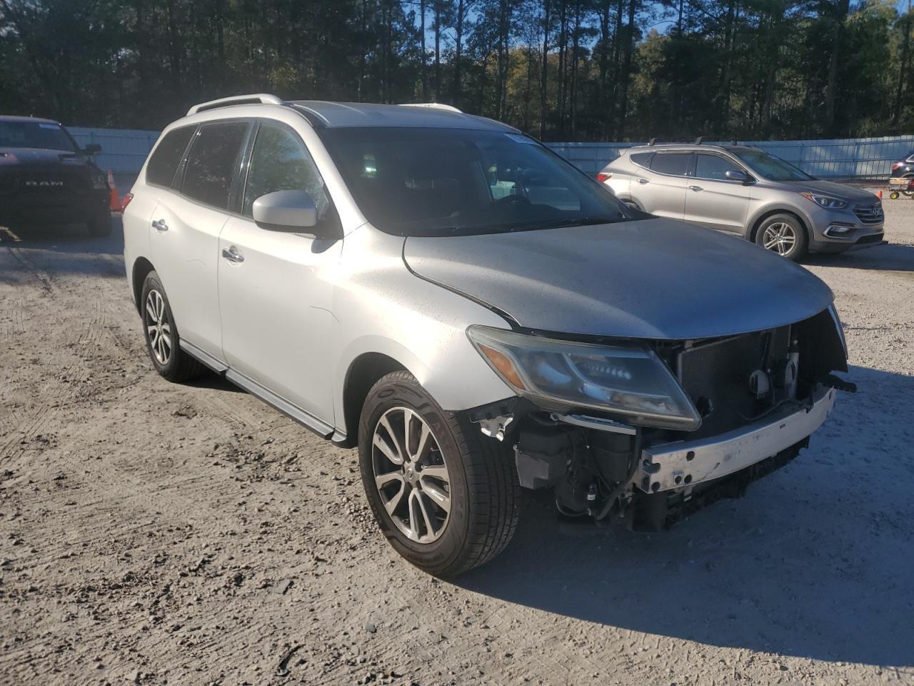2016 NISSAN PATHFINDER