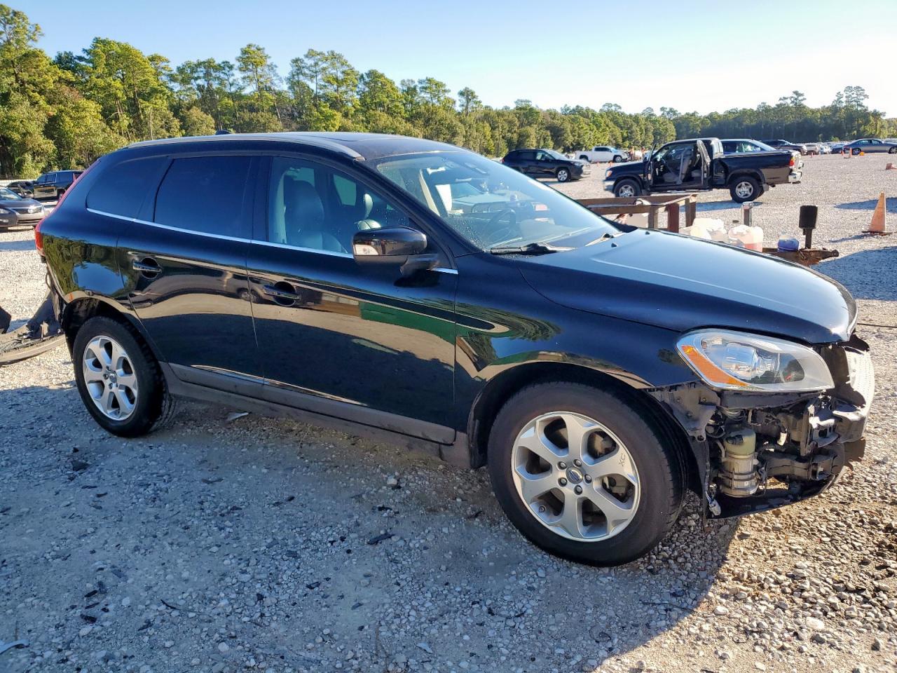 2013 VOLVO XC60