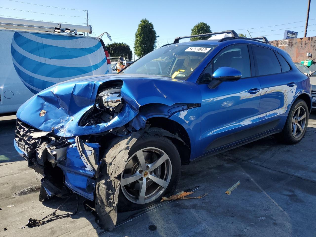 2018 PORSCHE Macan