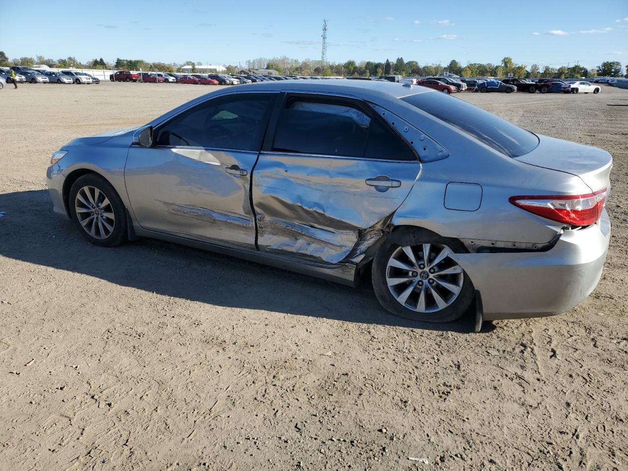 2016 TOYOTA CAMRY
