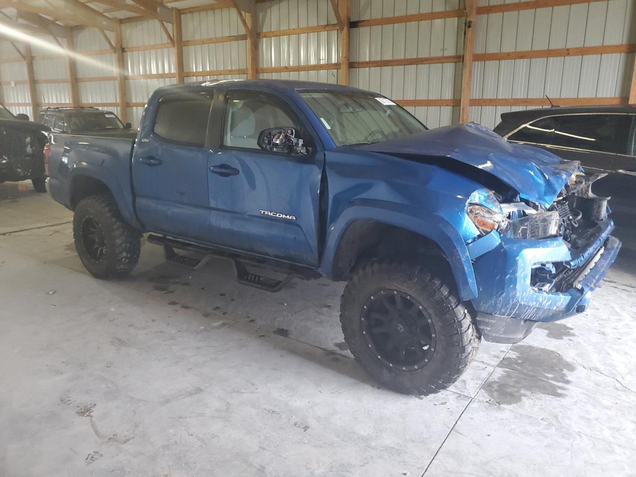 2018 TOYOTA TACOMA