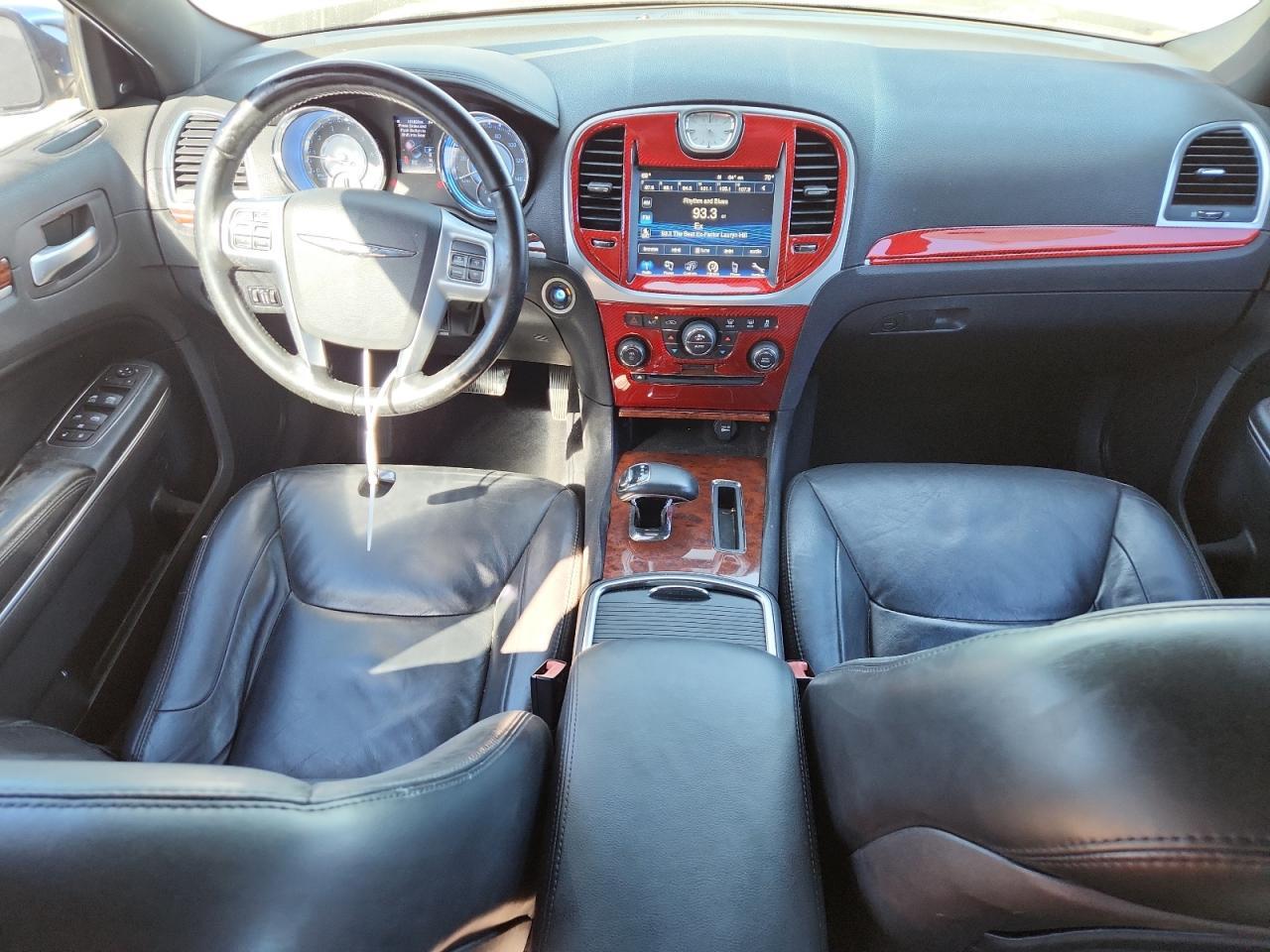 2012 CHRYSLER 300