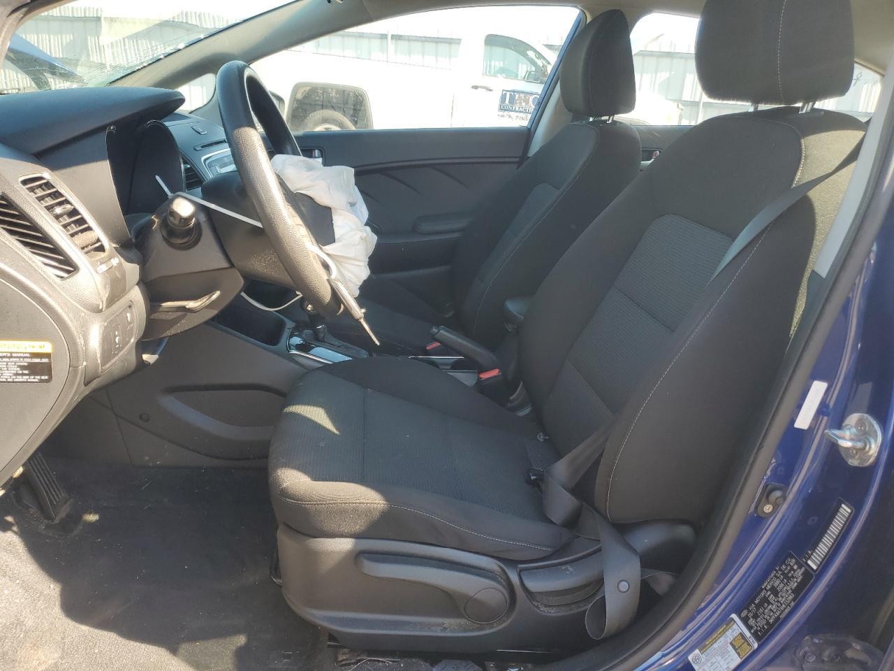 2017 KIA FORTE