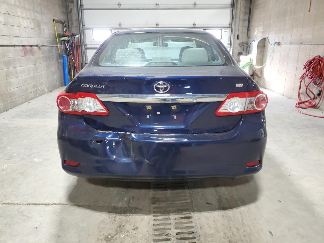 2011 TOYOTA COROLLA