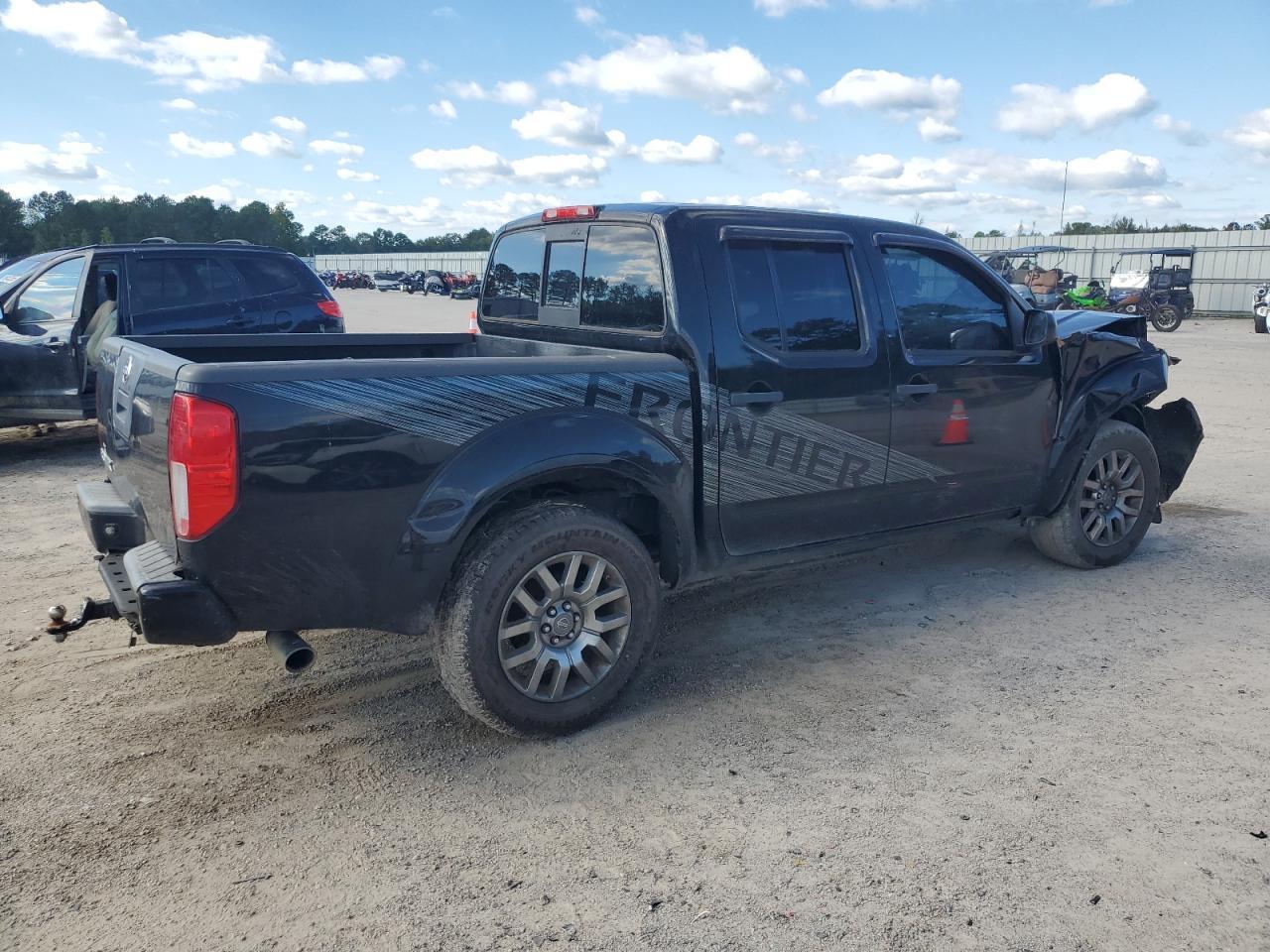 2012 NISSAN Frontier