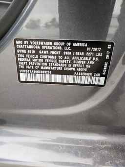 2017 VOLKSWAGEN Passat
