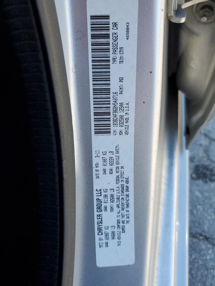 2011 DODGE Avenger