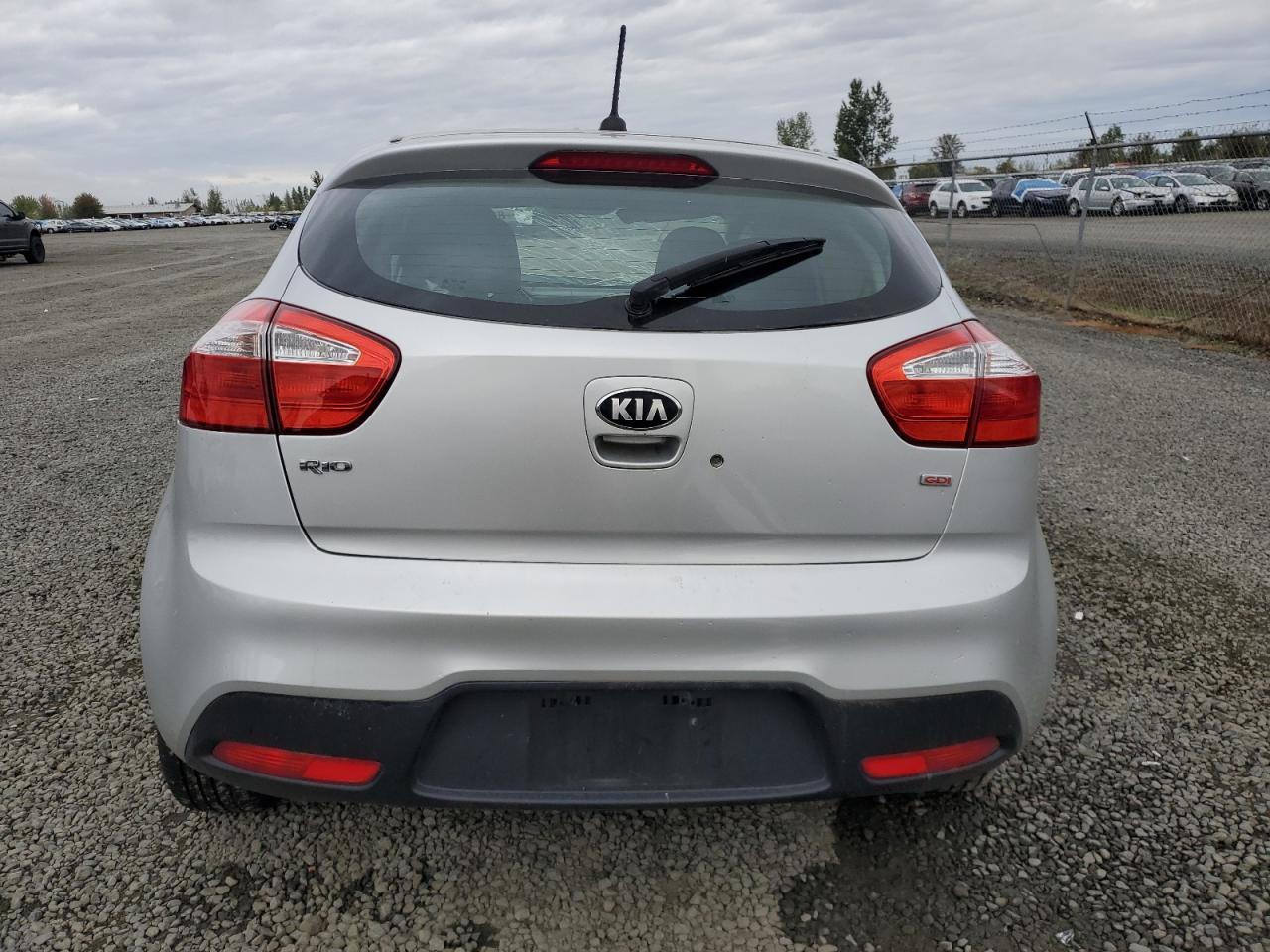2013 KIA RIO