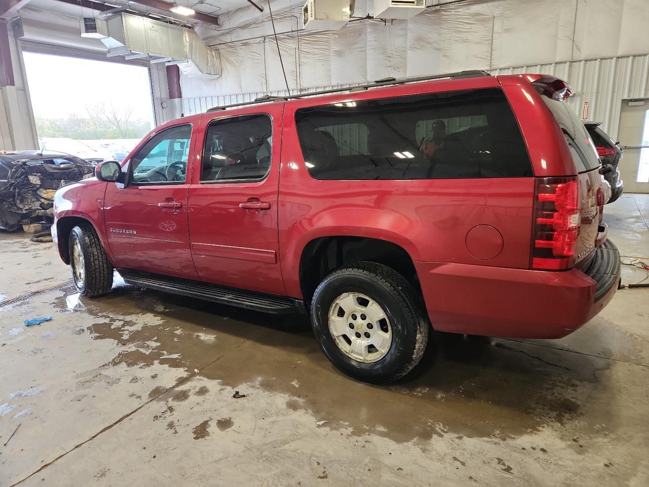 2014 CHEVROLET Suburban