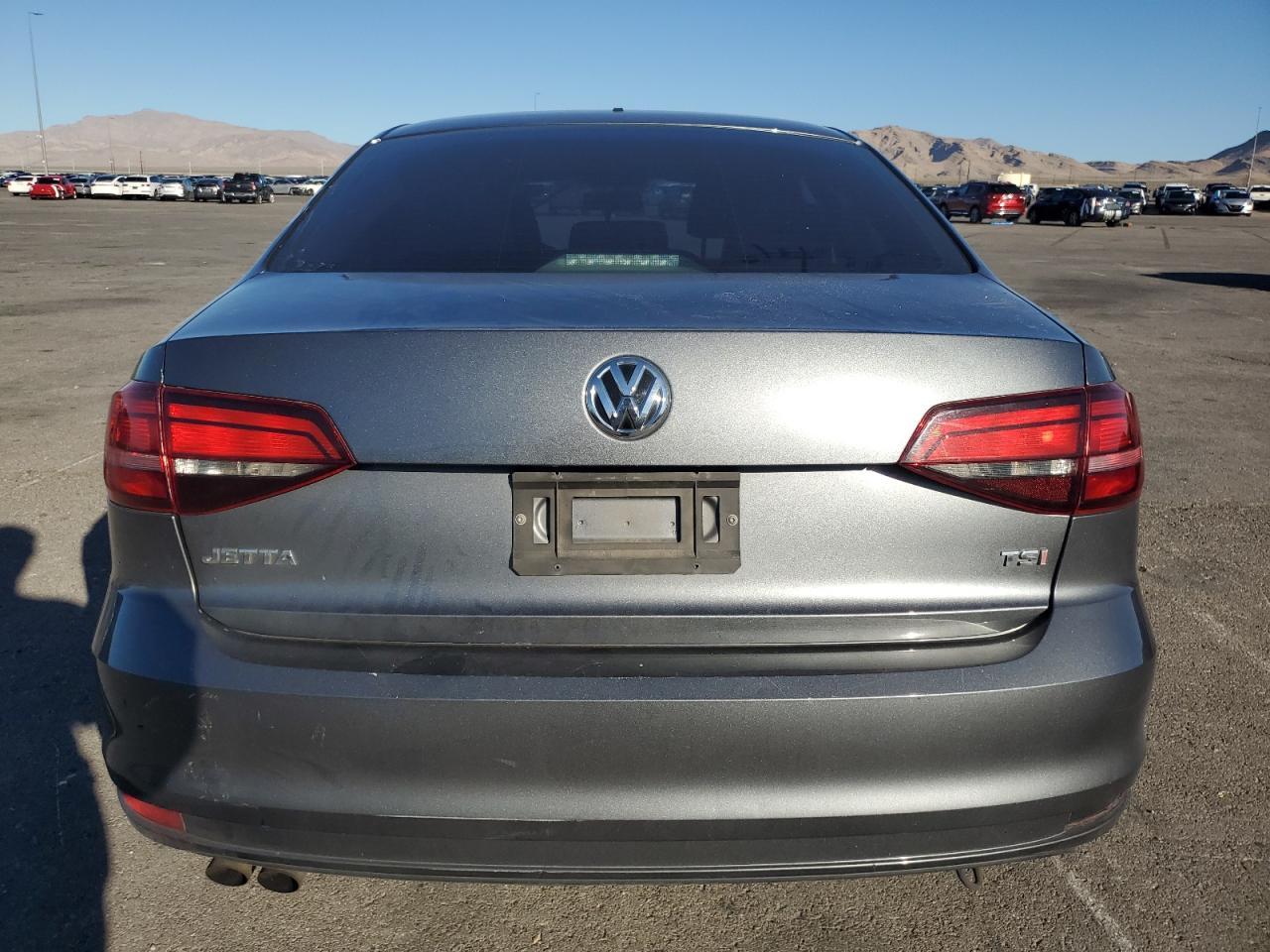 2016 VOLKSWAGEN JETTA