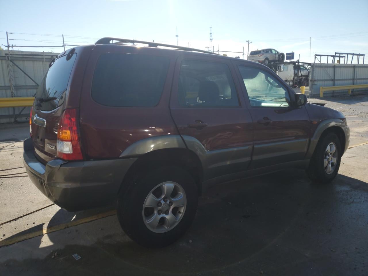 2004 MAZDA Tribute