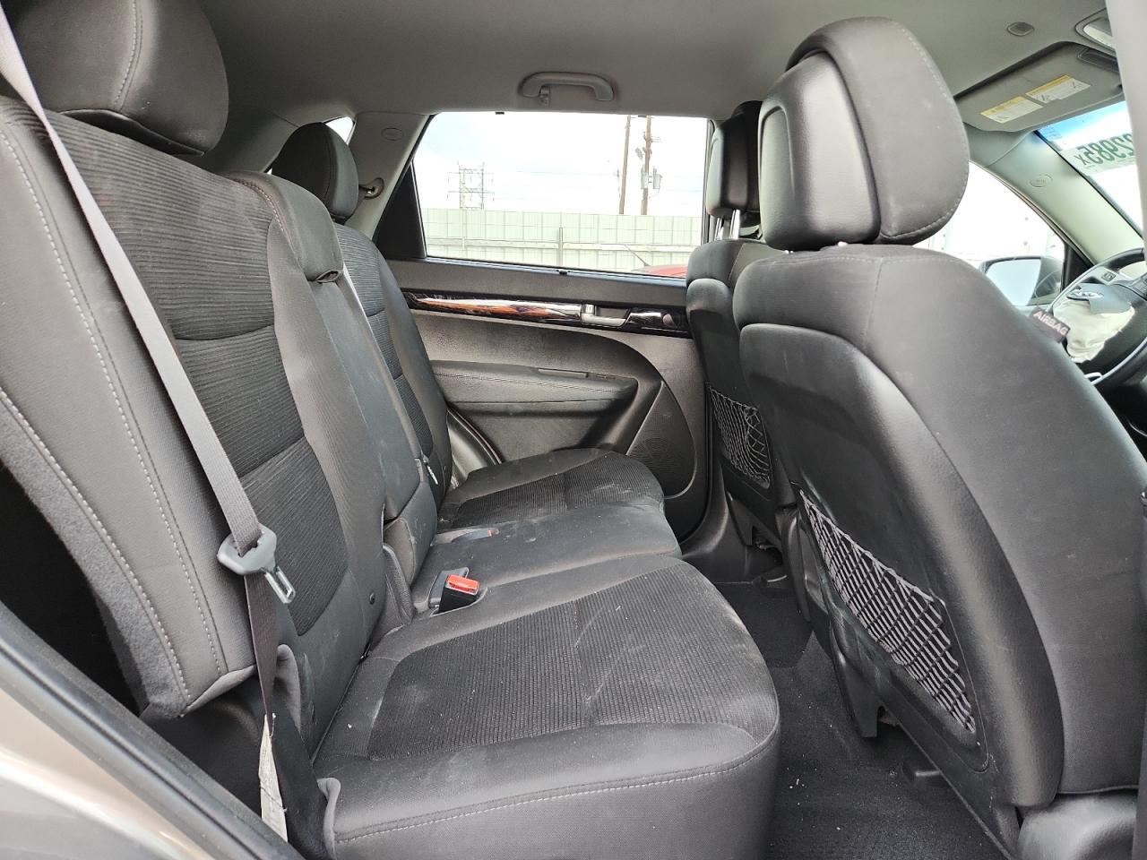 2015 KIA SORENTO