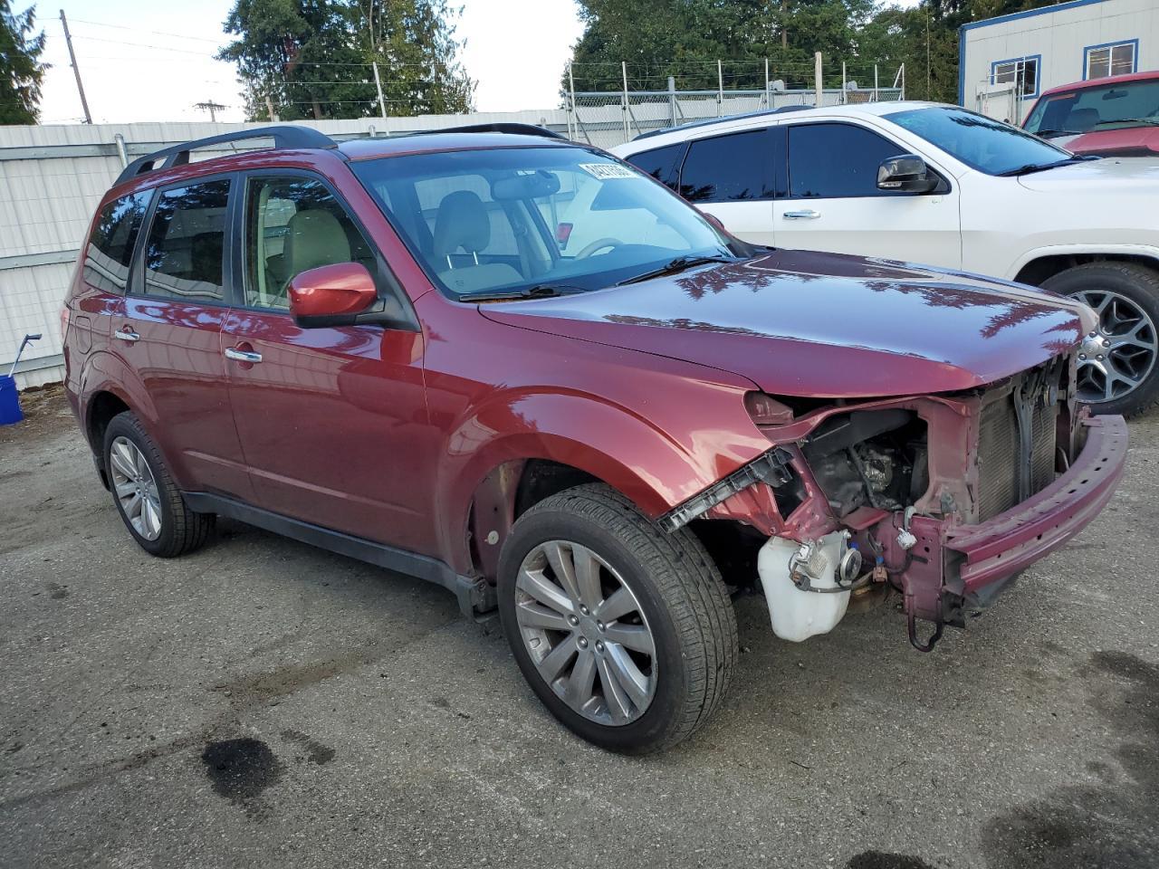 2011 SUBARU FORESTER
