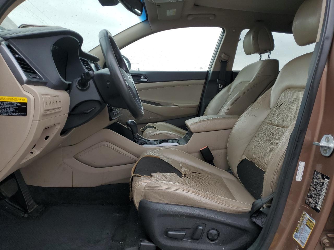 2016 HYUNDAI TUCSON
