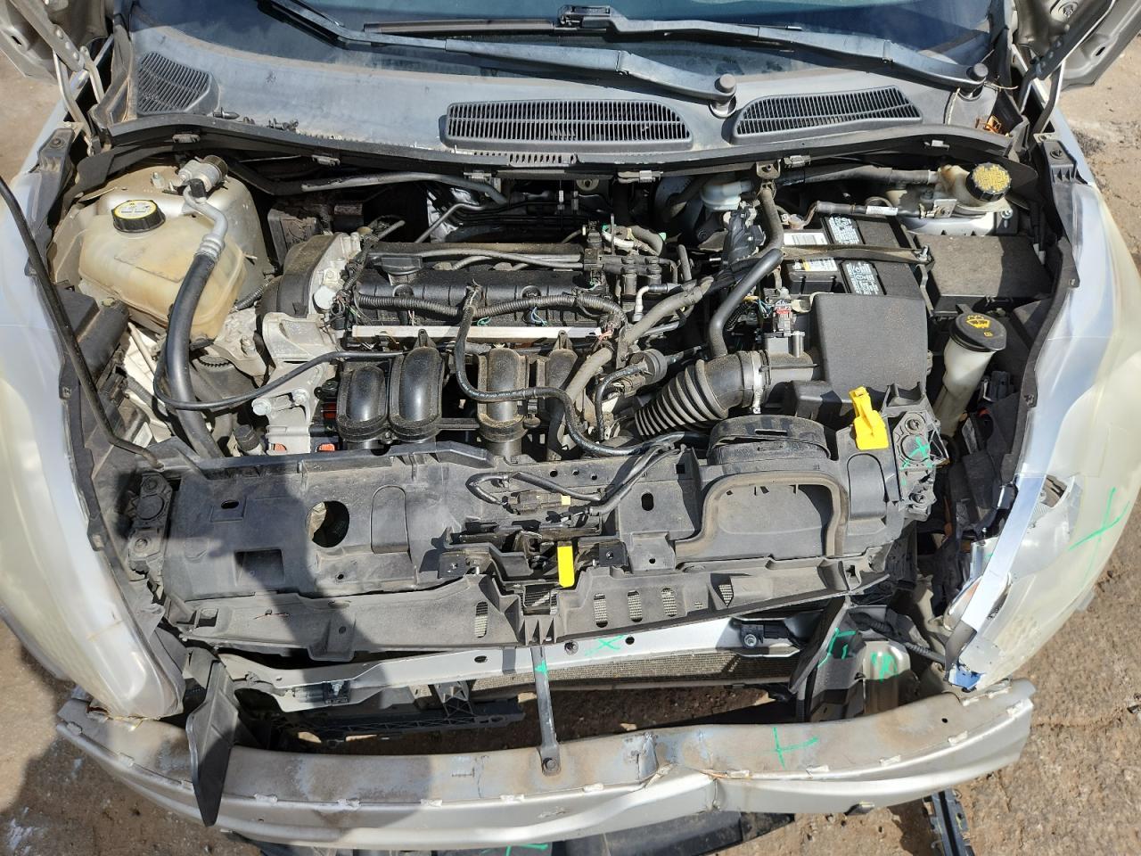 2012 FORD Fiesta