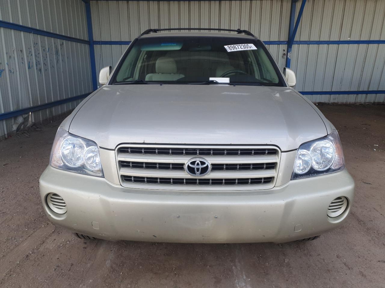 2002 TOYOTA HIGHLANDER