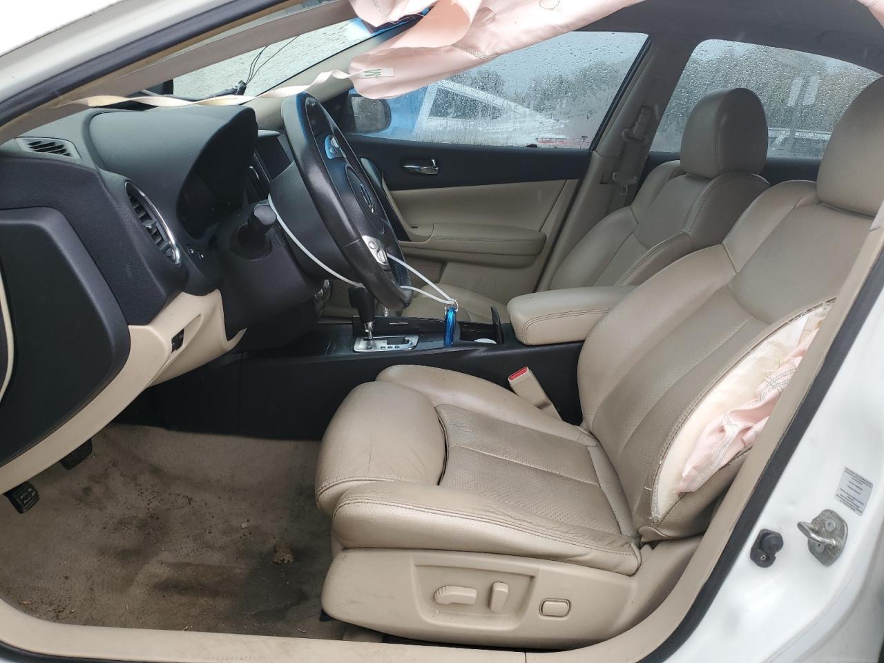 2014 NISSAN Maxima