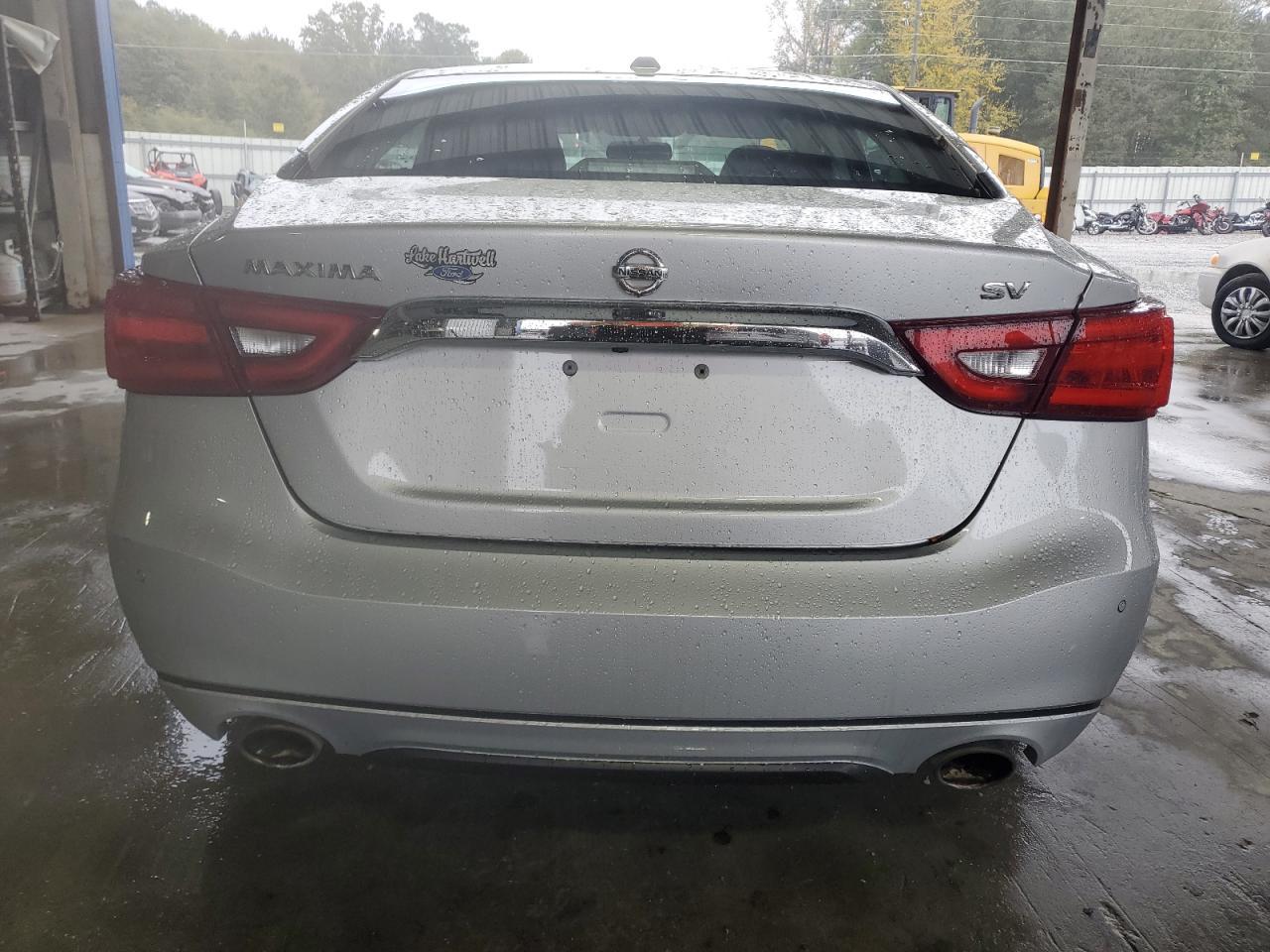 2016 NISSAN Maxima