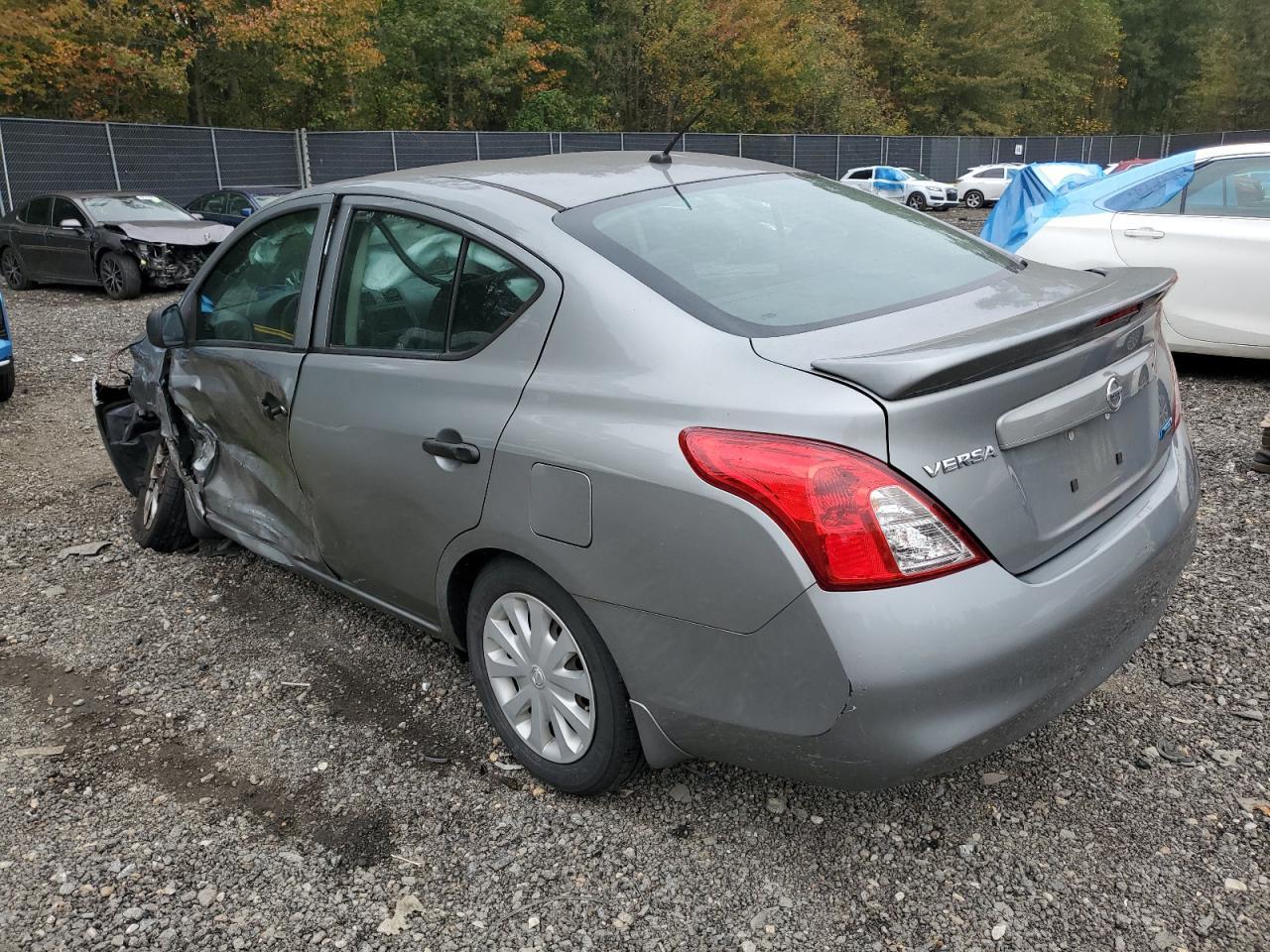 2014 NISSAN VERSA