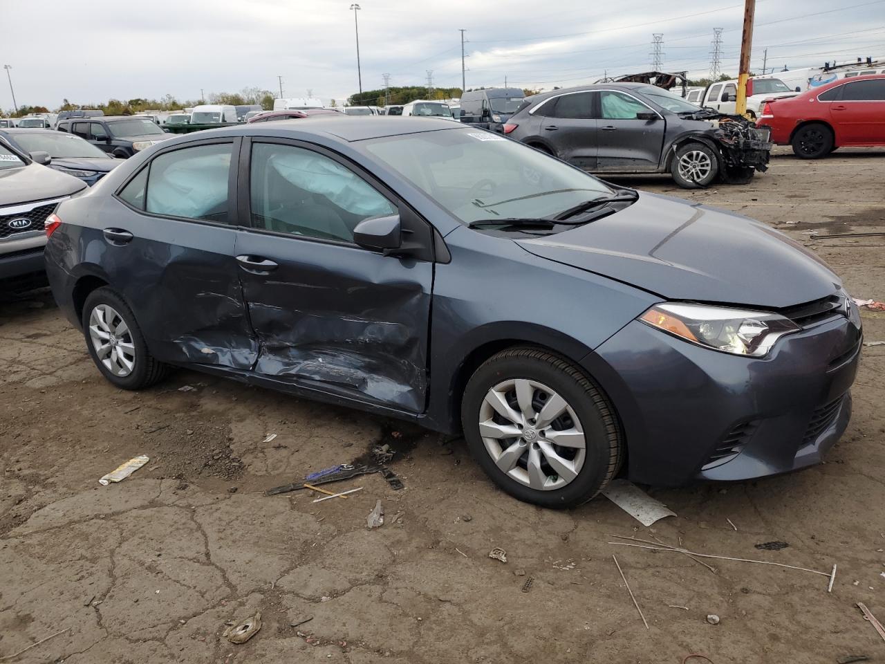 2015 TOYOTA COROLLA