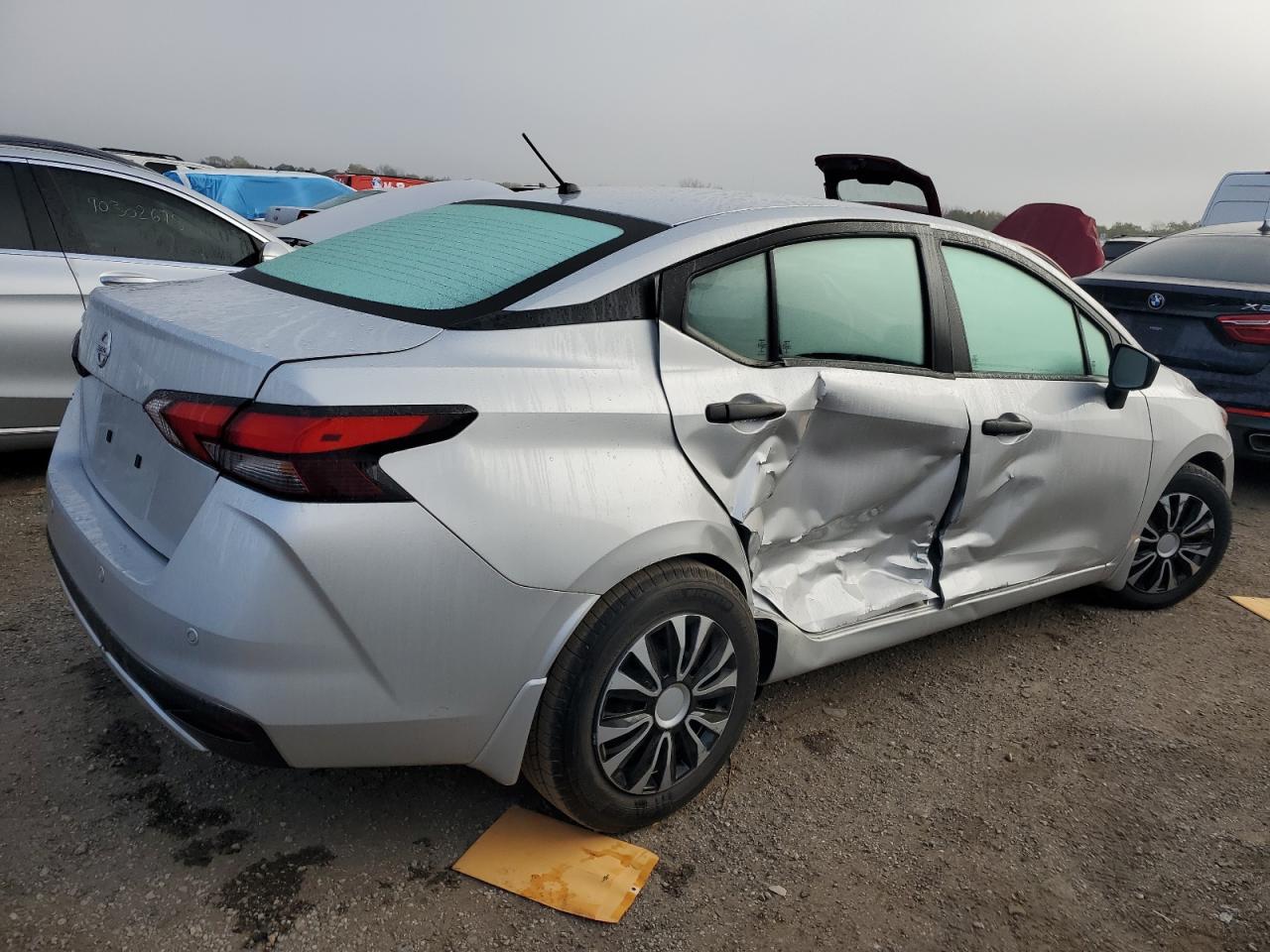 2020 NISSAN VERSA