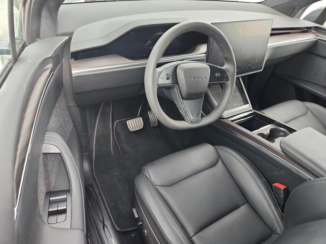 2024 TESLA MODEL X