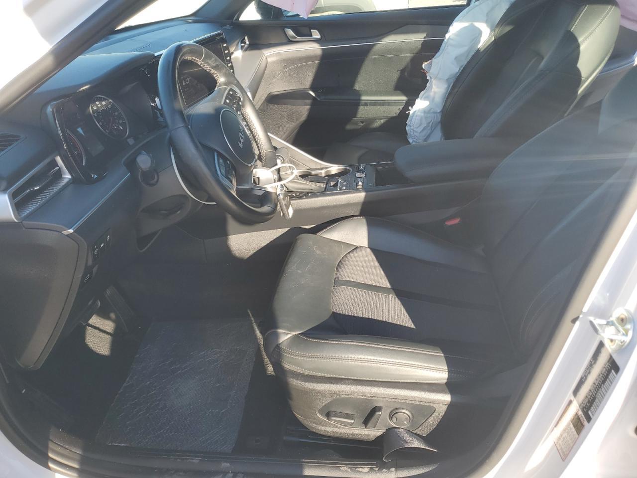 2023 KIA K5