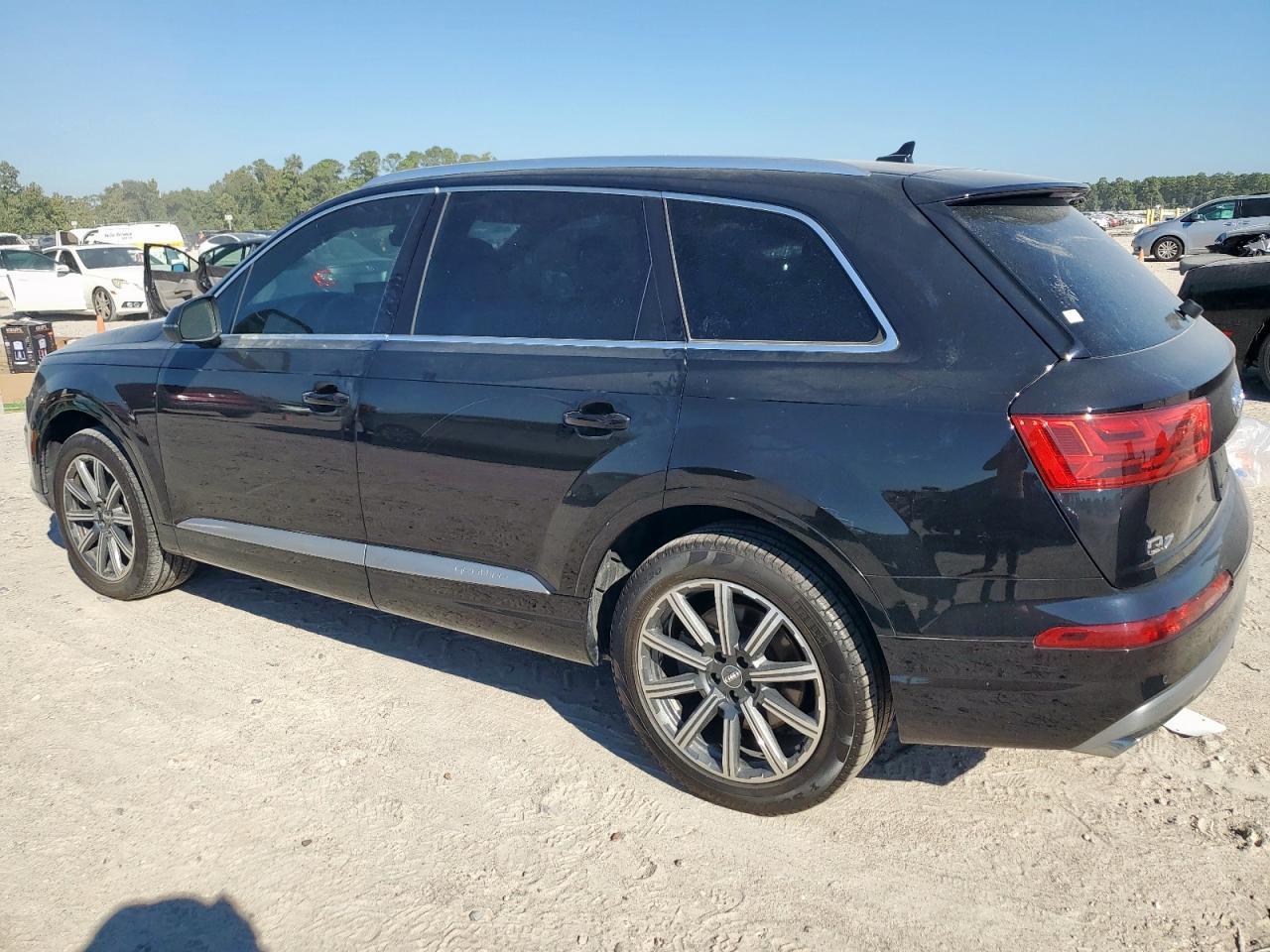 2017 AUDI Q7