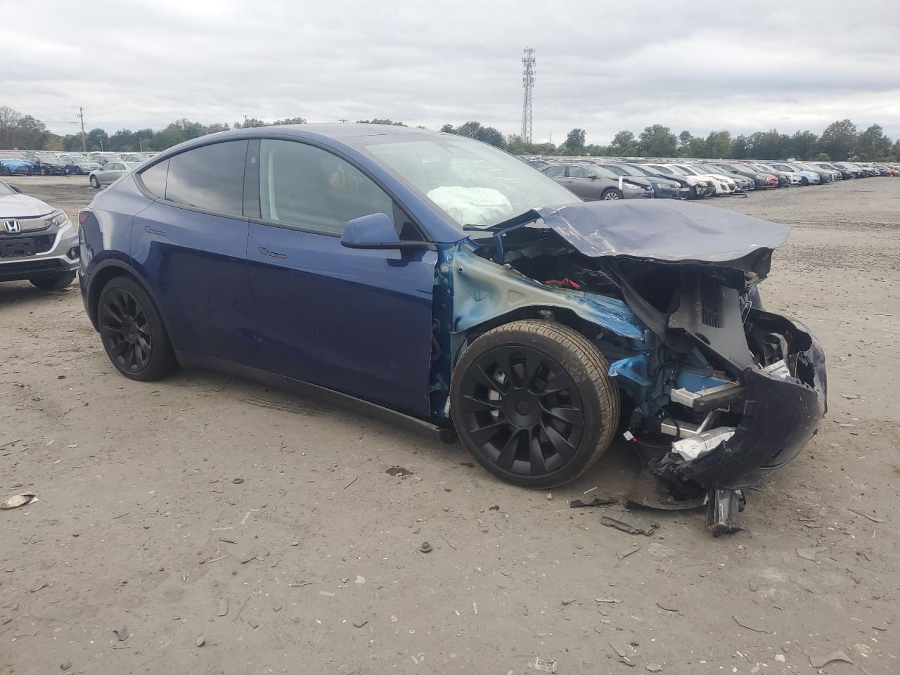 2024 TESLA MODEL Y