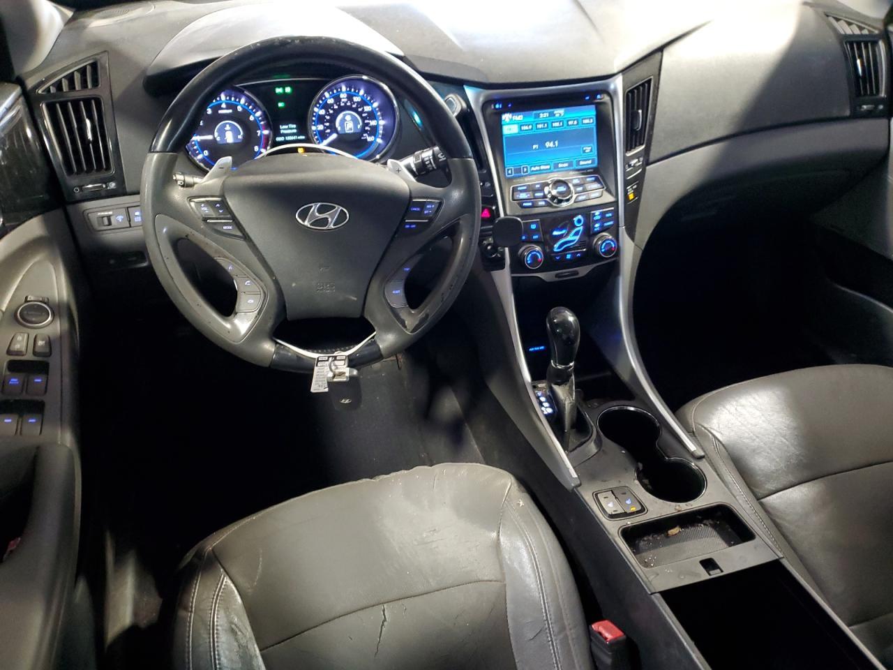2013 HYUNDAI SONATA