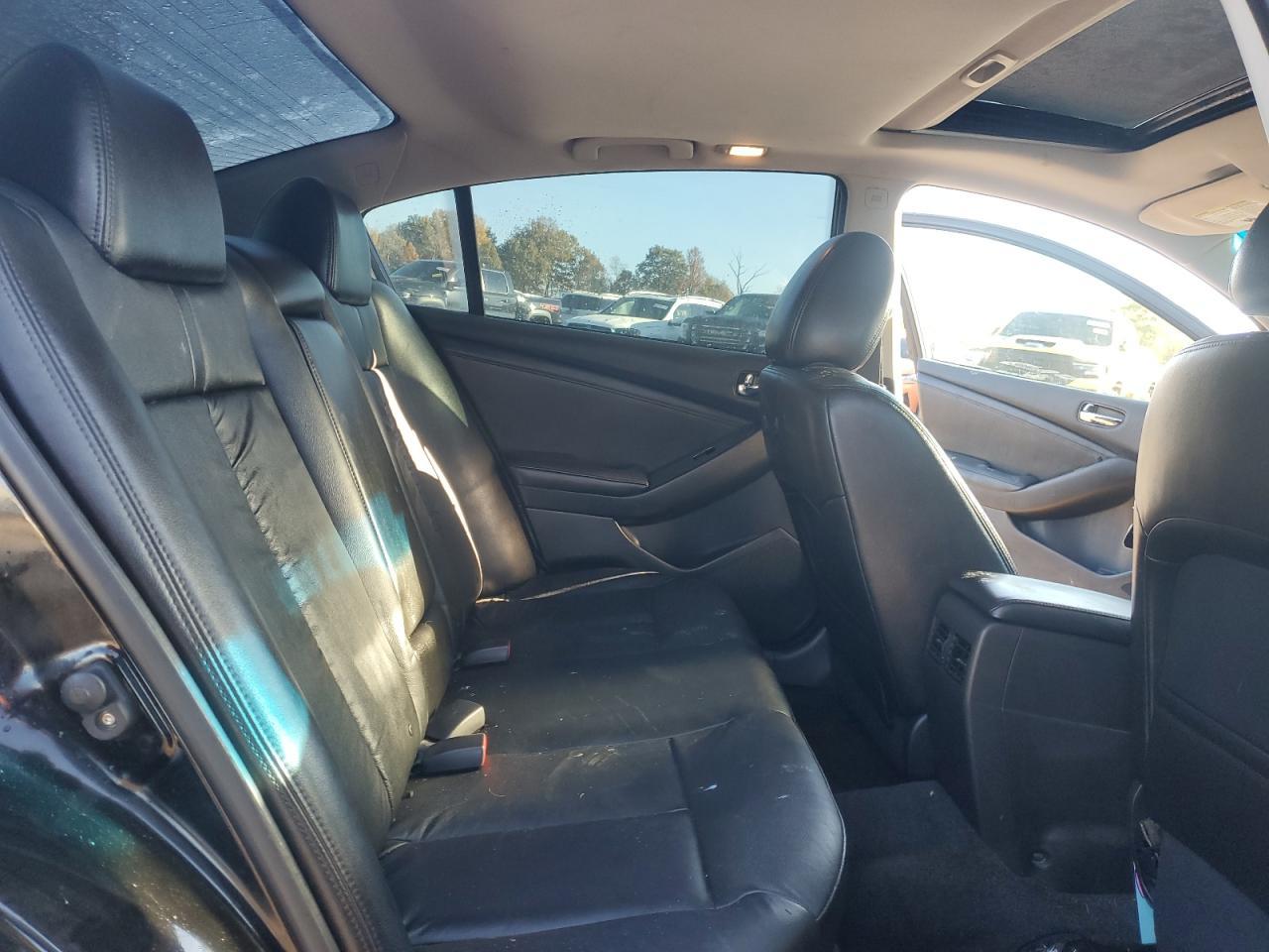 2012 NISSAN ALTIMA