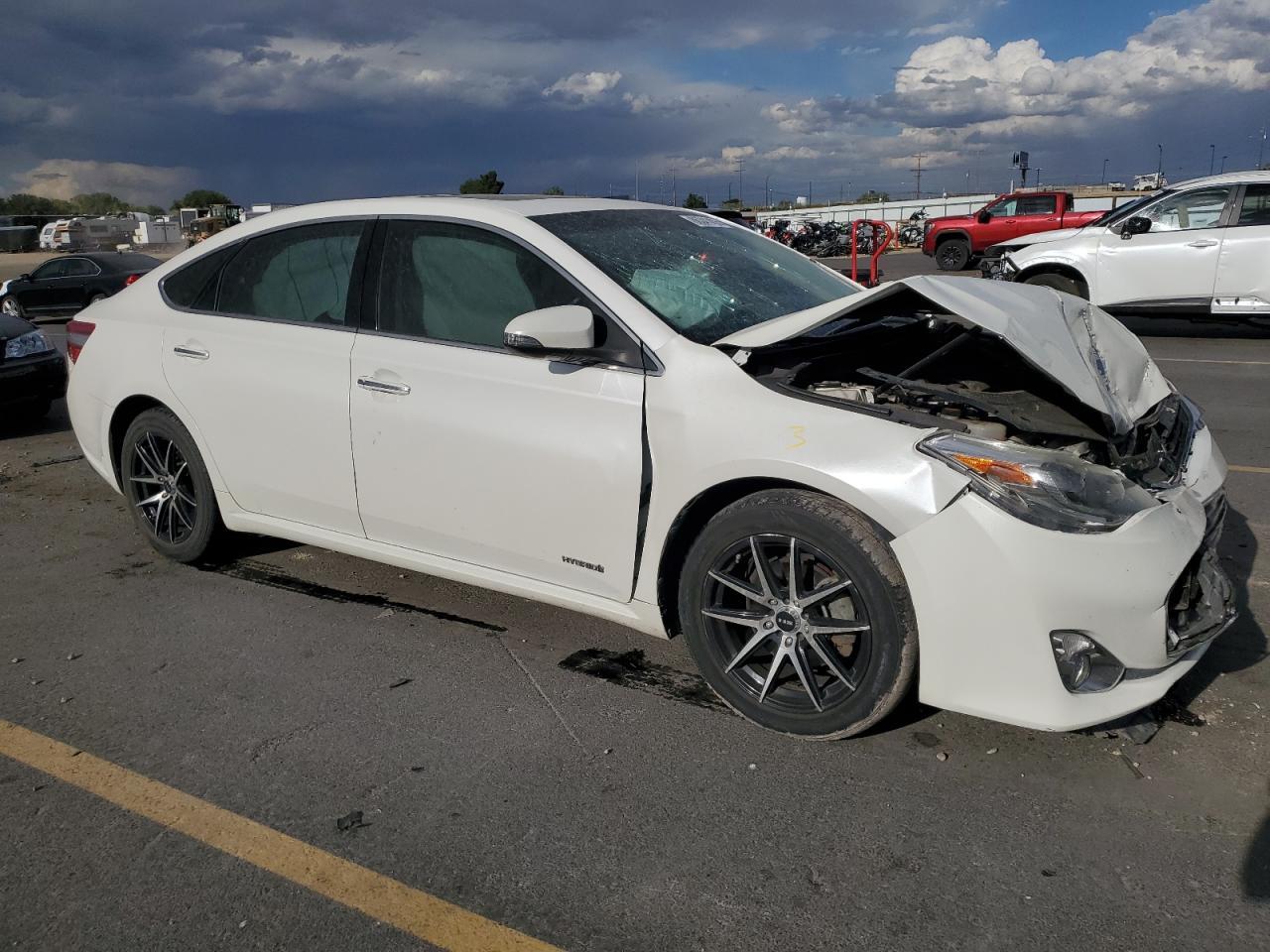 2015 TOYOTA Avalon