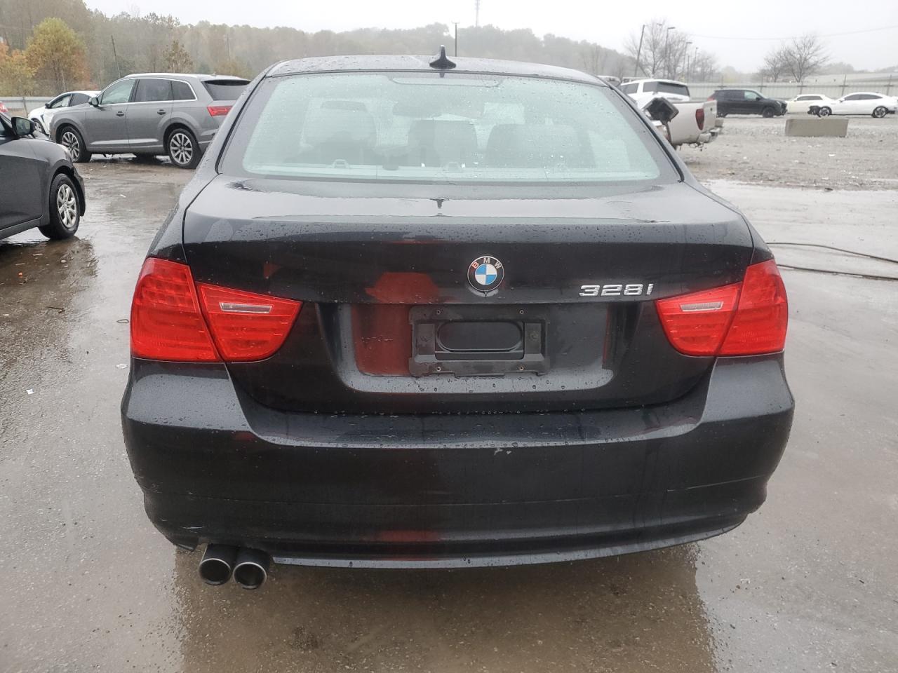 2011 BMW 3 SERIES
