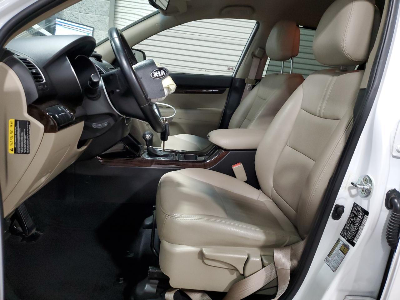 2015 KIA SORENTO