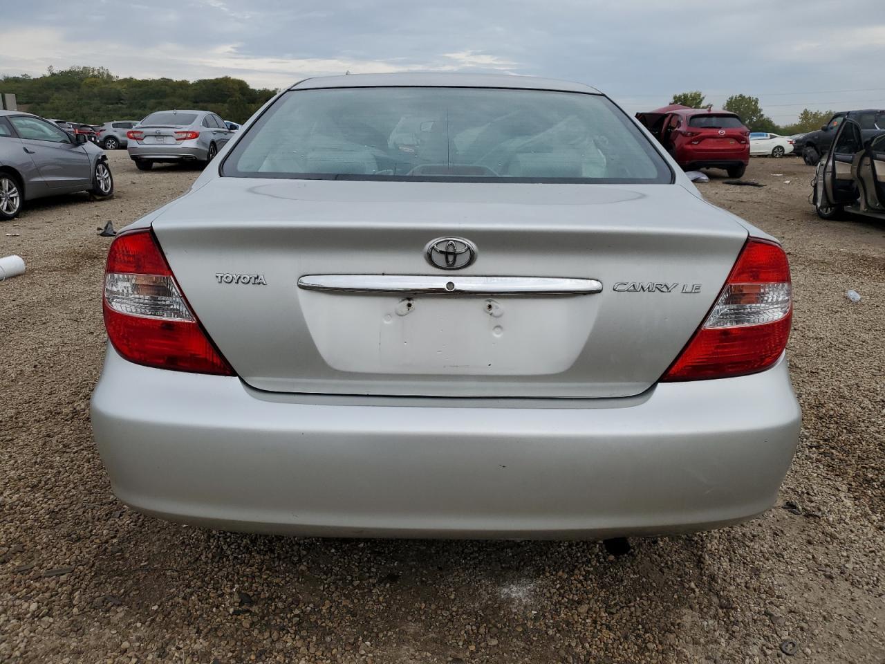 2002 TOYOTA CAMRY