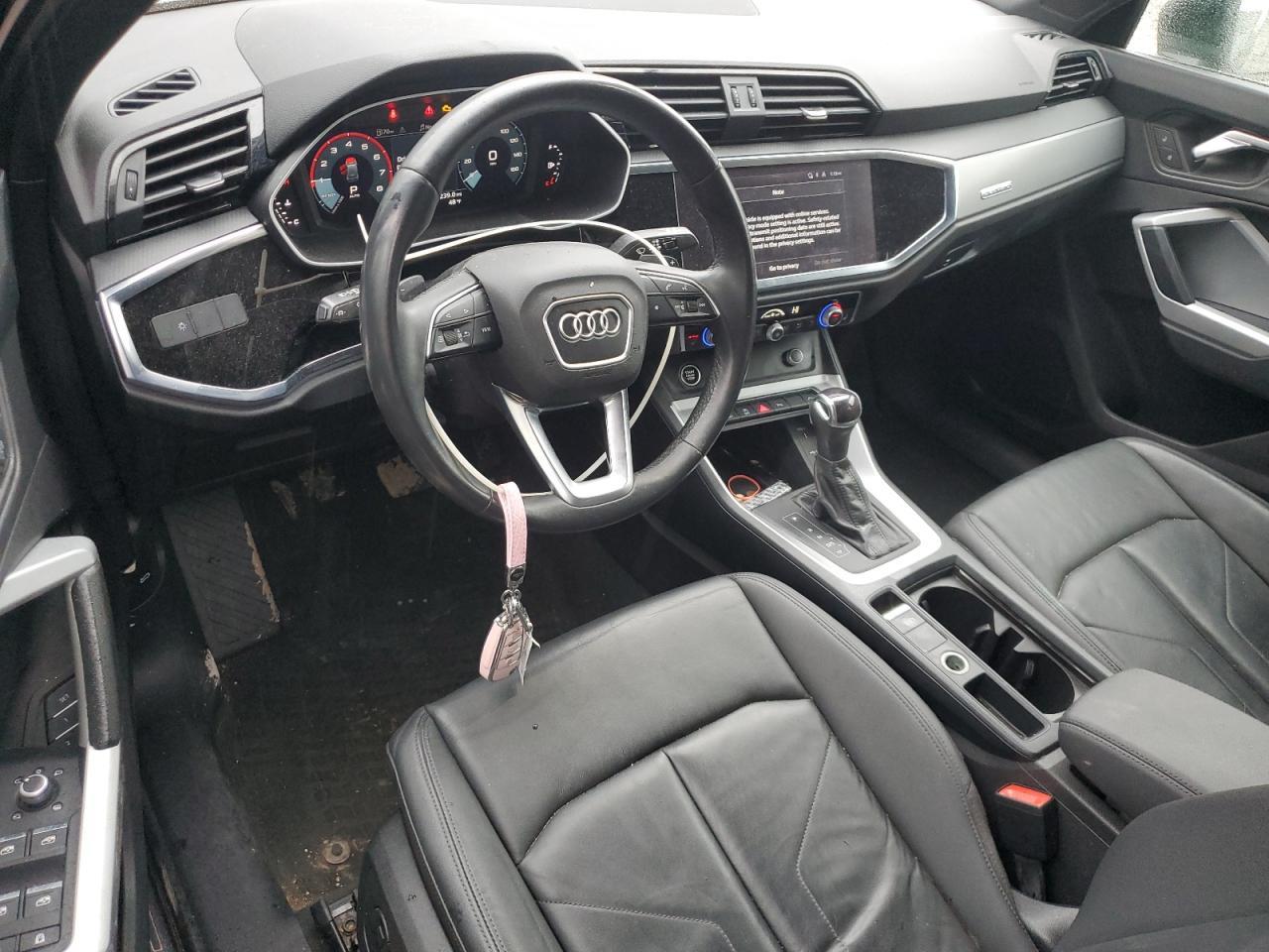 2022 AUDI Q3
