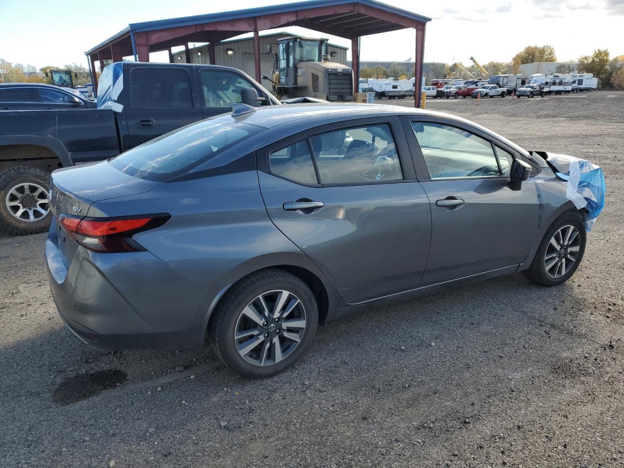 2021 NISSAN VERSA