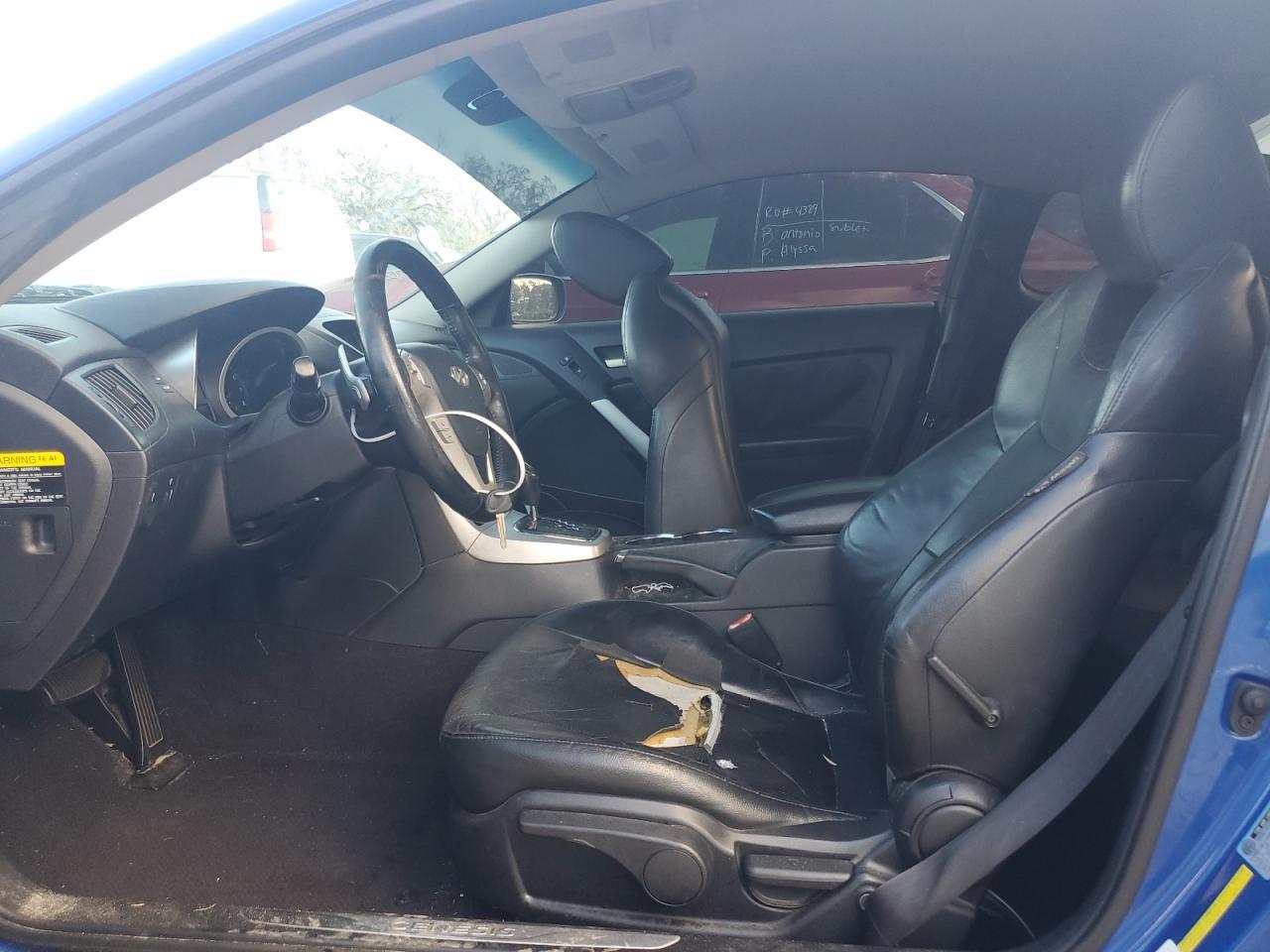 2010 HYUNDAI GENESIS