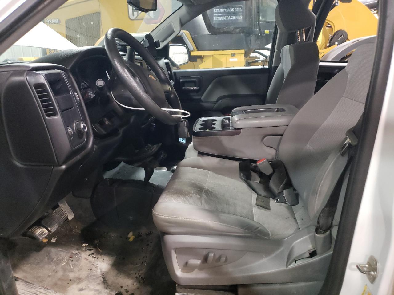 2018 CHEVROLET Silverado