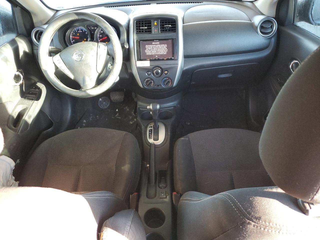 2015 NISSAN VERSA