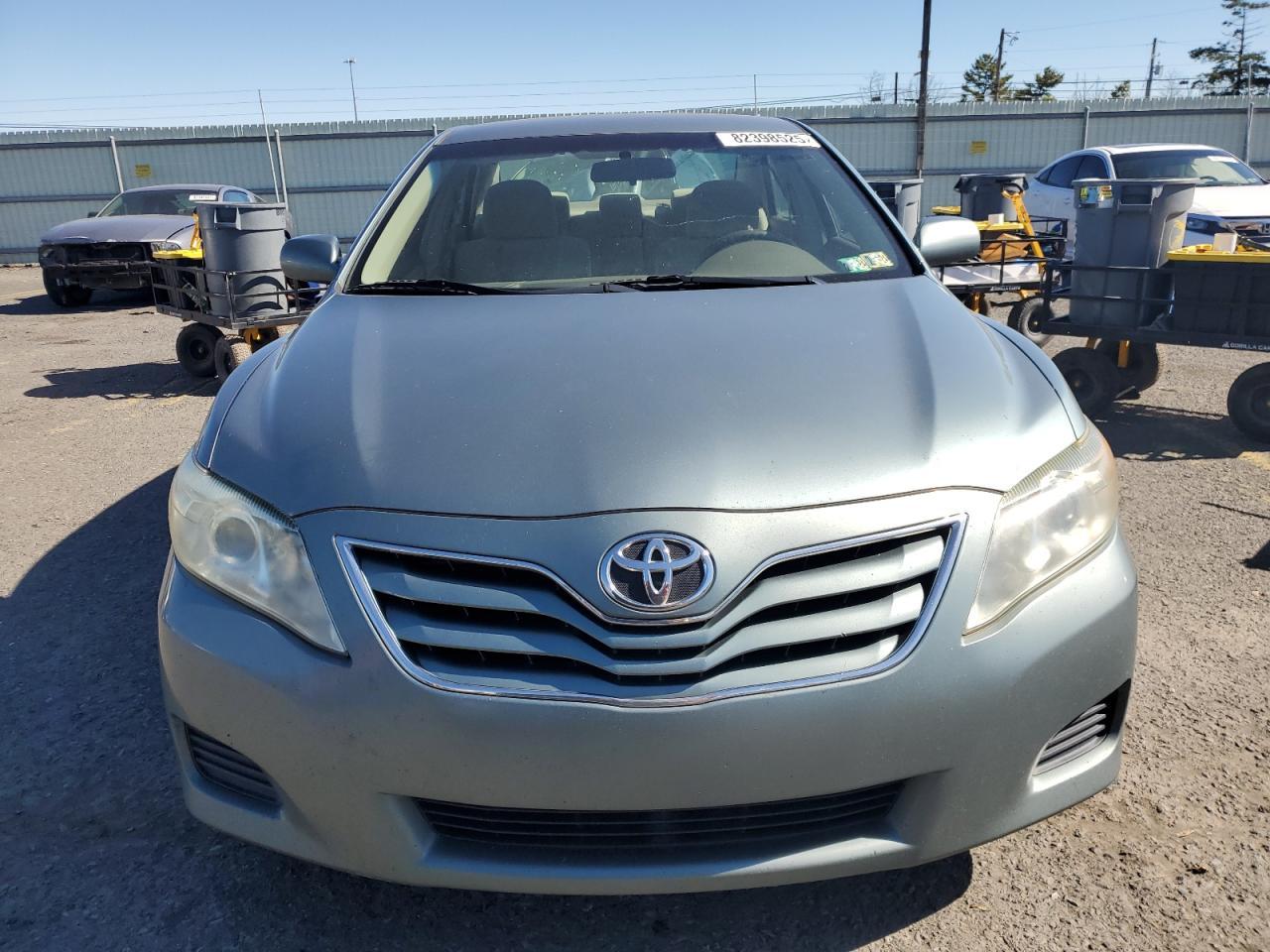 2010 TOYOTA CAMRY