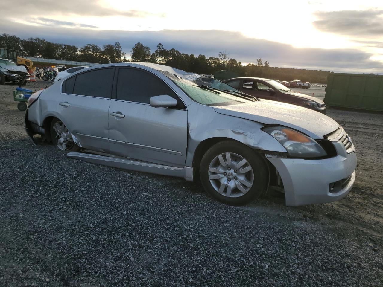2009 NISSAN ALTIMA