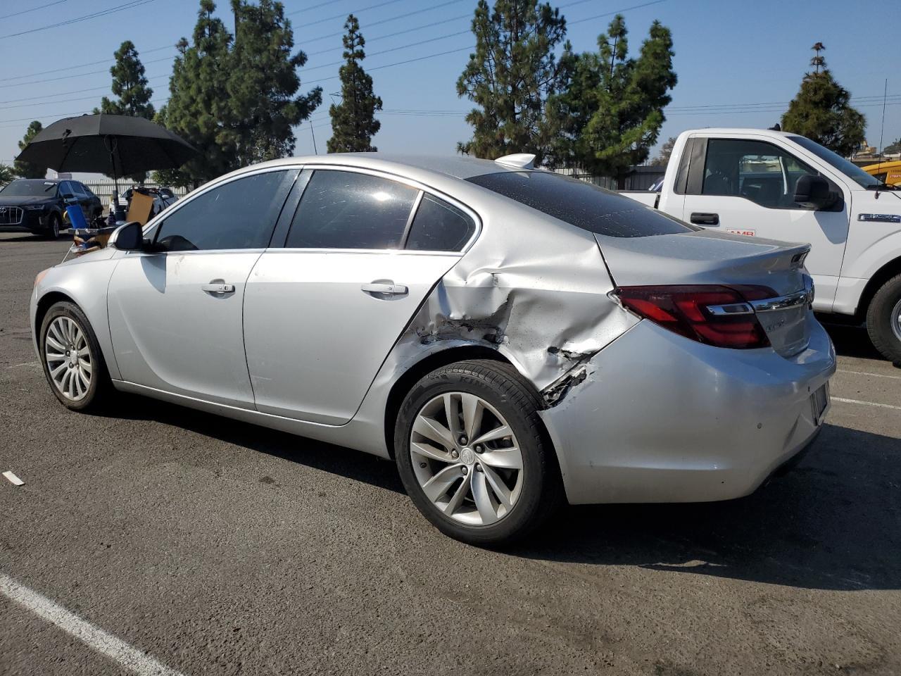 2017 BUICK Regal