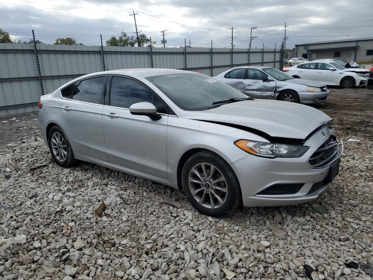 2017 FORD FUSION