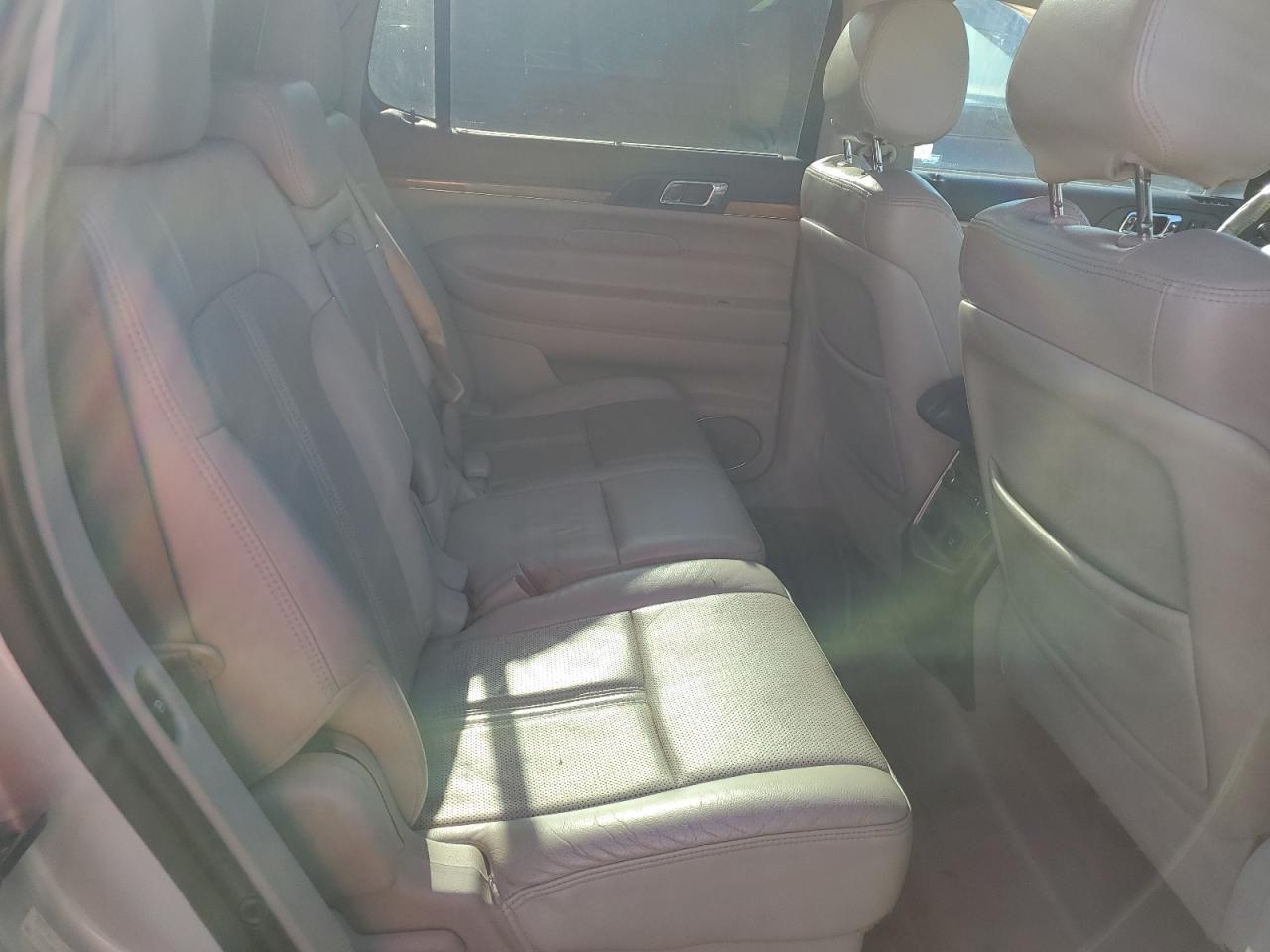 2012 LINCOLN MKT