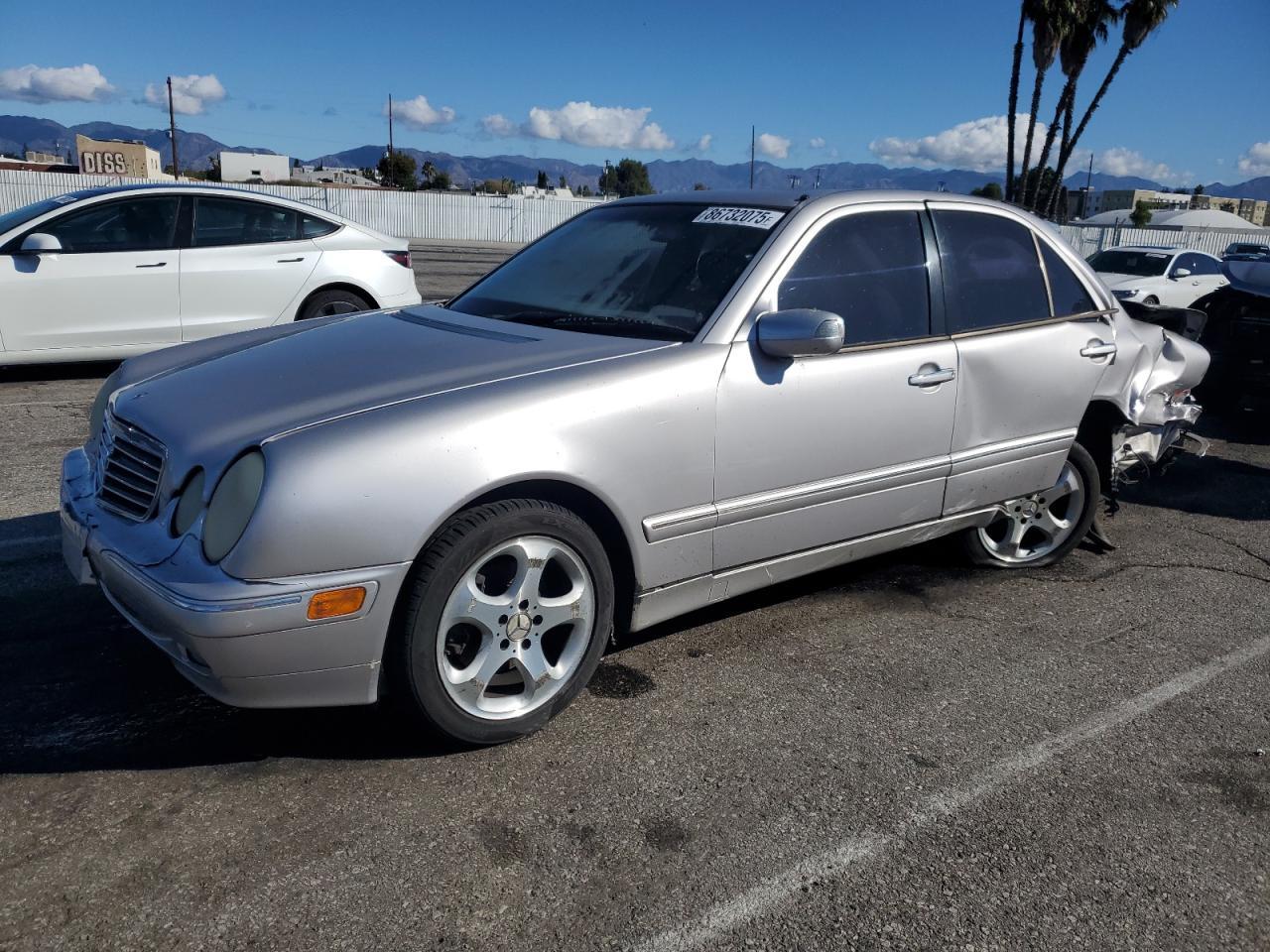 2002 MERCEDES-BENZ E-Class