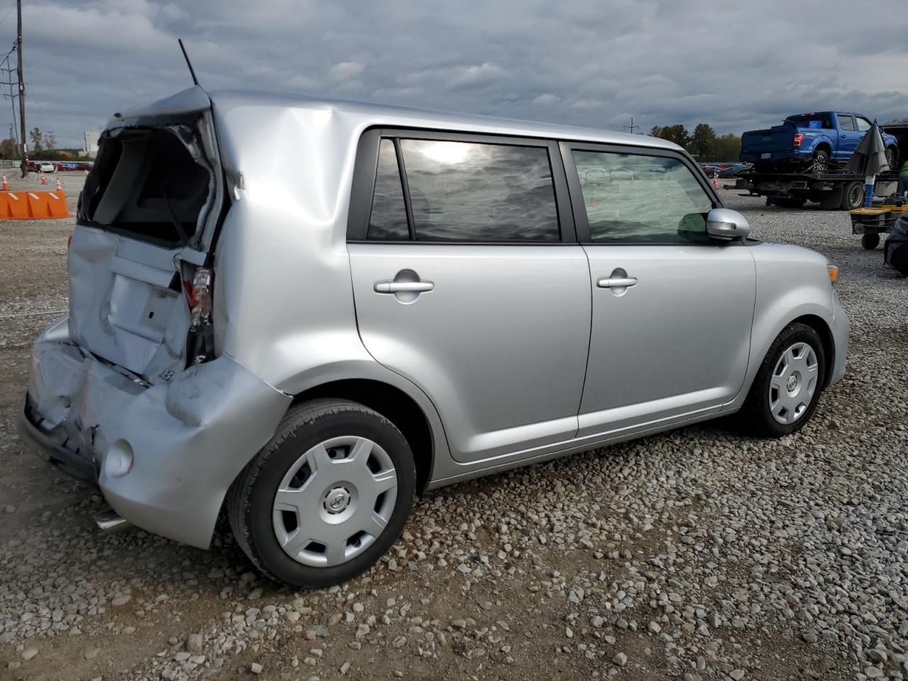 2014 TOYOTA SCION