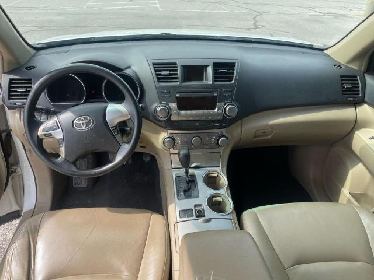2012 TOYOTA HIGHLANDER