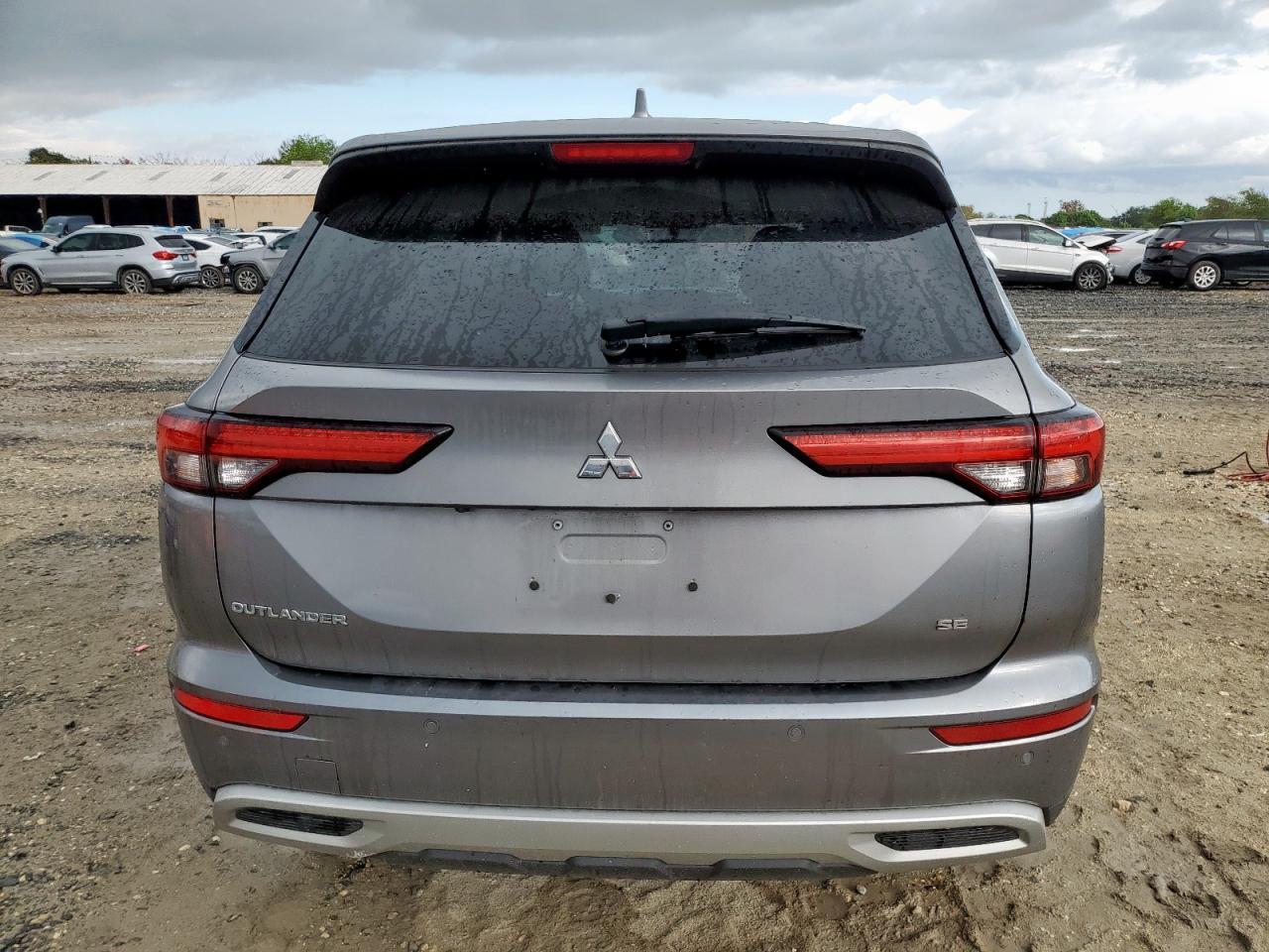 2024 MITSUBISHI outlander