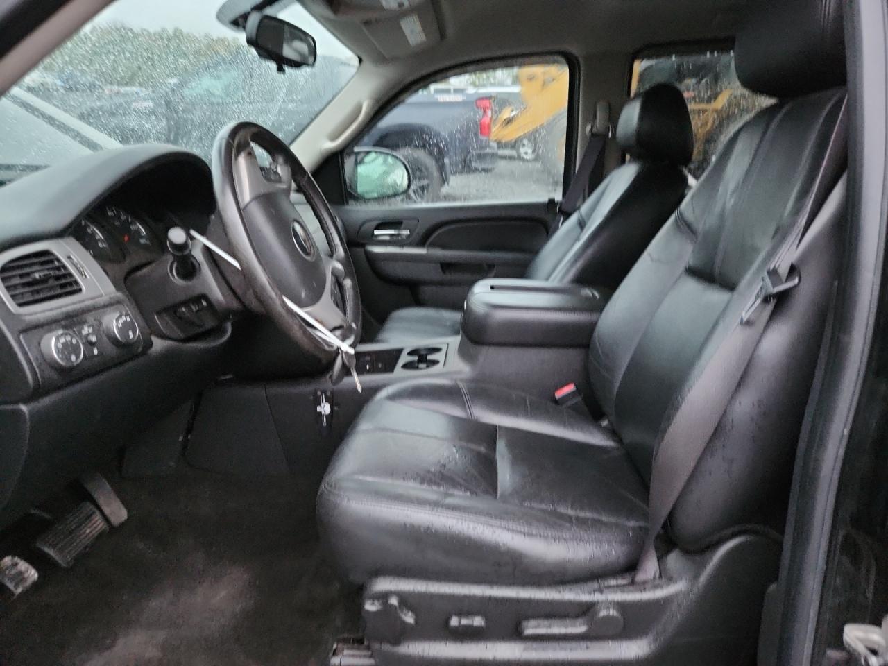 2011 CHEVROLET Avalanche